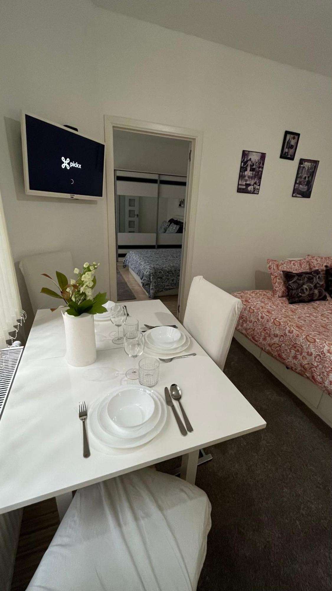 Two Bedroom Flat - Hyper Center Bruxelas Exterior foto